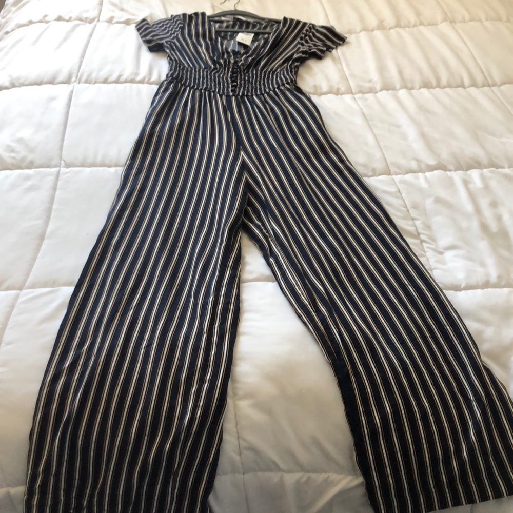 Hollister Striped Jumpsuit - Picture 5 of 6